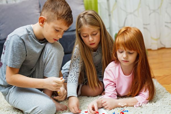 Simplify your homeschool rhythm and reset for winter. Encouraging homeschool advice and support from Simply Homeschool. Australian homeschool curriculum and unit studies provider